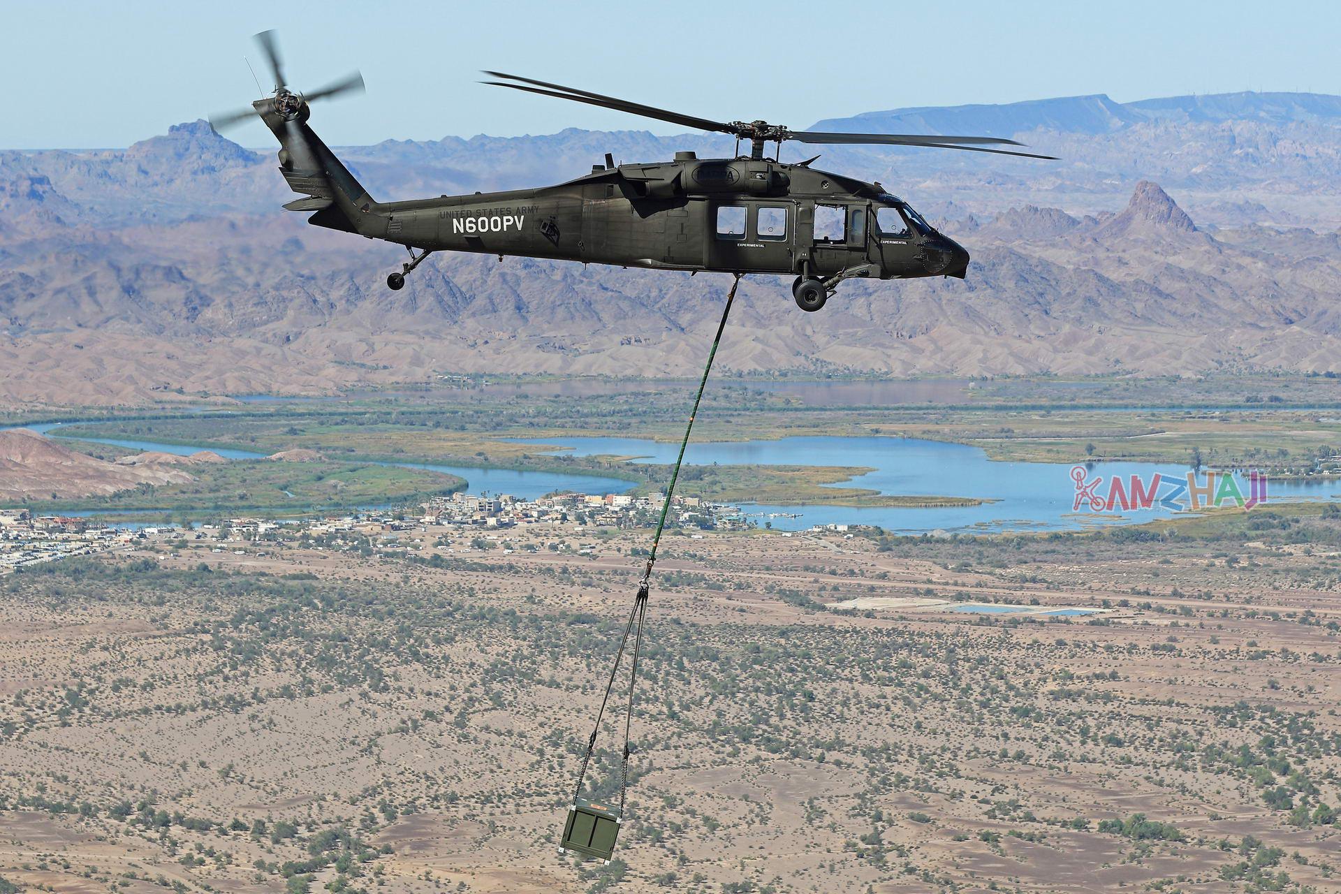 洛克希德马丁将一架军用黑鹰直升机改装为无人机